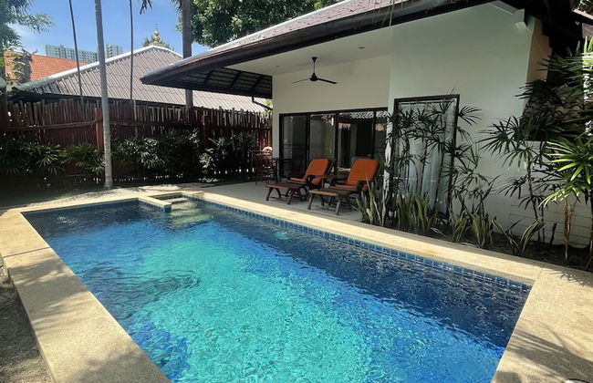 Villa Raya Private Pool Villas Resort - Photo 28