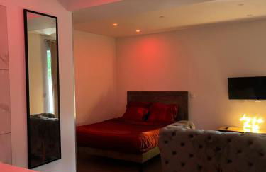 Red Room - Foto 1
