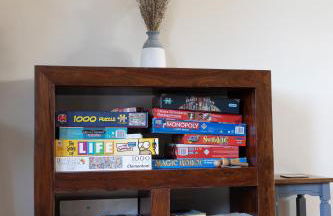 Family Country Cottage with Stunning Mountain Views - Photo 18