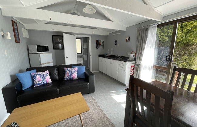 Motutere Bay Top 10 Holiday Park - Photo 42