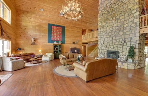 Fraziers Bottom Cabin on 800 Acres of Land with Lake - Foto 5
