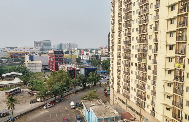 Relaxing 2BR Mutiara Bekasi Apartment - Foto 16