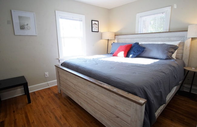 Beautiful Bungalow Next to Unc-free Cruiser Bikes! - Foto 2