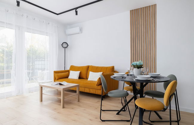 Stylish Apartment Bażantów by Renters - Photo 20