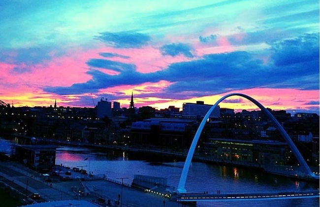 Stunning Apartment with Amazing Views - Photo 10