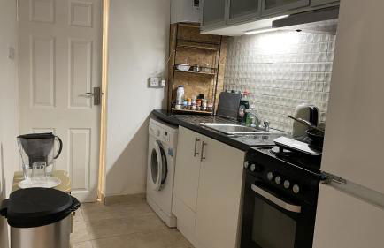 Lovely Flat Near Train Station and Central London - Foto 10