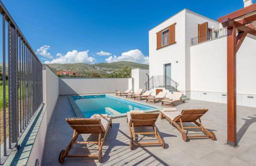 Villa Modea with Heated Pool - Foto 6
