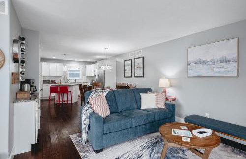 962 Townhouse 3BR Near Downtown Beaches and Wineries - Photo 8