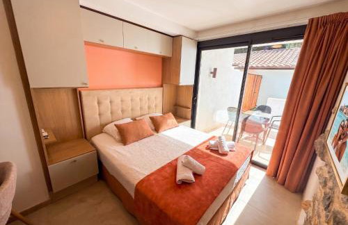 Villa Onyra - Studios, Suites & Villa - Foto 2