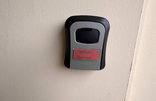 VerGian Brand New Apt at Agioi Theodoroi - Foto 45