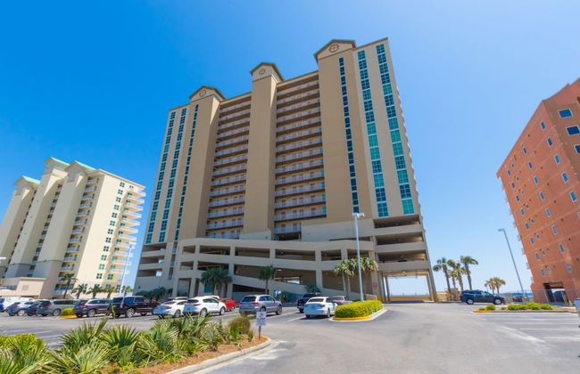 Crystal Shores West Condos by Hosteeva - Foto 38