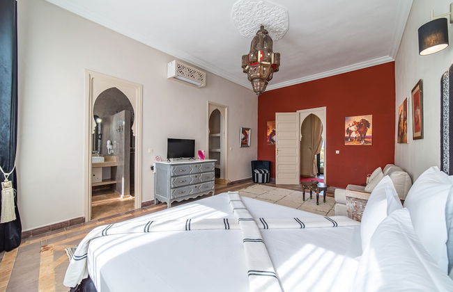 Villa With Heated Pool Breakfast Included - by Feelluxuryholidays - Foto 3