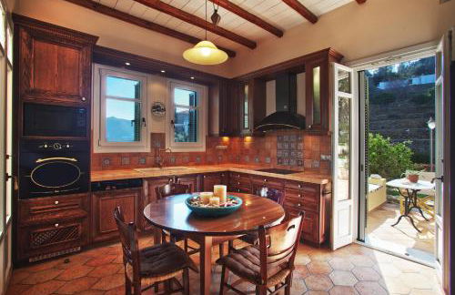 Hortensia Villa - Infinity Pool & Sea Views by Explore Andros - Foto 15