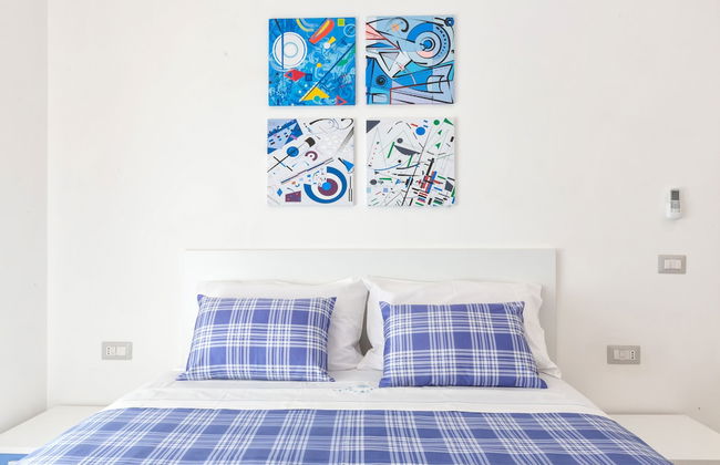 New & Stylish two Bedroom Apartment with Balconies - Foto 8