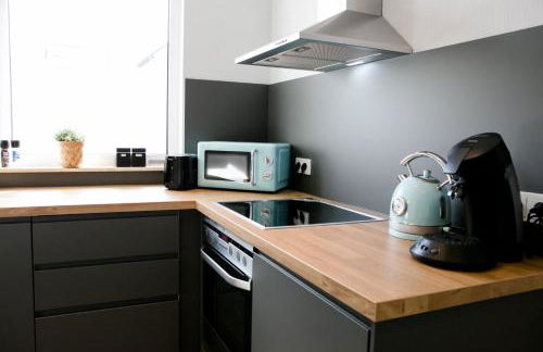 bonquartier - LUXAPT#3 Chice, moderne Wohnung mit Self Check-In, voll ausgestatteter Küche, Klimaanlage und Parkplatz - Foto 11