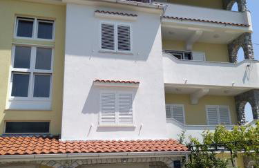 Apartments Mlacovic - Photo 15