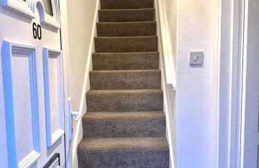 Rushden Home - Perfect for Contractors - Free Parking - Sleeps 5 - Garden - Netflix and HDR TV - Foto 61