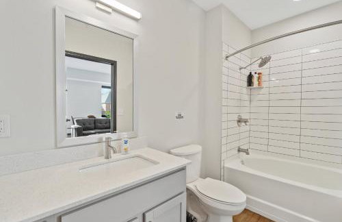 CozySuites Mass with parking lounge & roof deck #32 - Foto 10