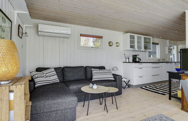 2 bedroom House in Højby with terrace - Photo 25