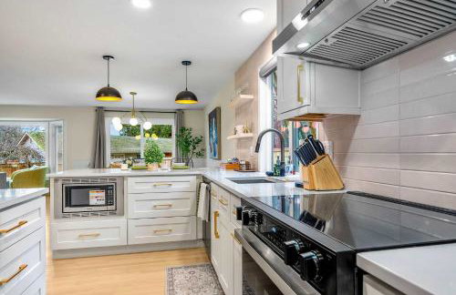 Serene Sunlit Retreat - Remodeled with EV charging and AC - Foto 14