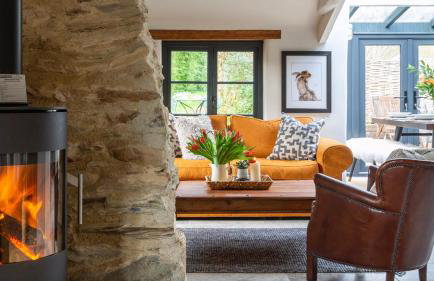 Riverside Retreat - Photo 1