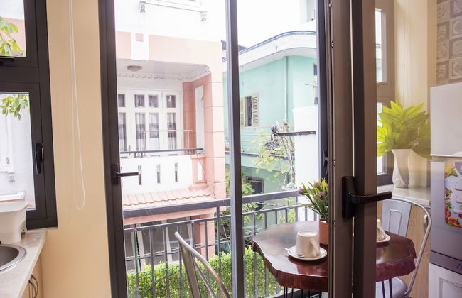 Jen & Friends House - Photo 12