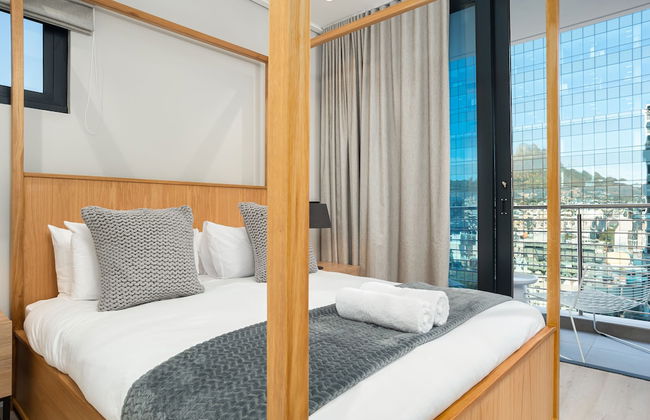 16 on Bree Luxury Apartments - Photo 21