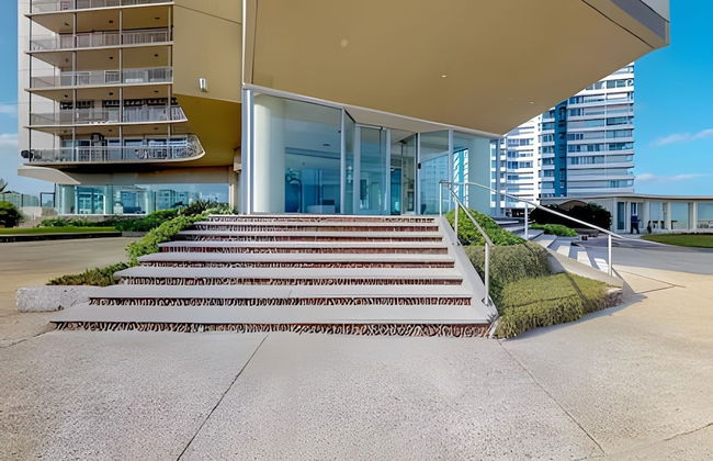 Oceana Suites Playa Brava - Photo 35