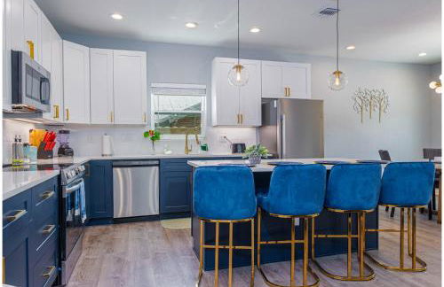 Heaven-sent Convenient 4br/ 3BA Near Downtown - Foto 22