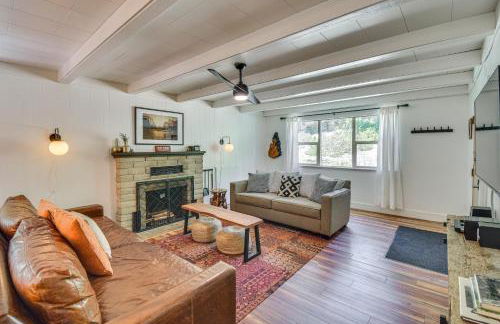 Cozy Retreat with Deck about 2 Mi to Pinecrest Lake! - Foto 5