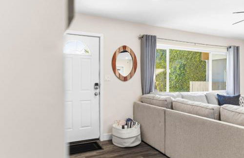 Dog Friendly Home Near the Beach with Grill, Fire Pit, Enclosed Backyard - Foto 69