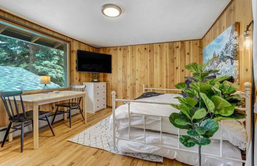 The Stone Lodge - Sleeps 15 - Hot Tubs - Game Room - Foto 34