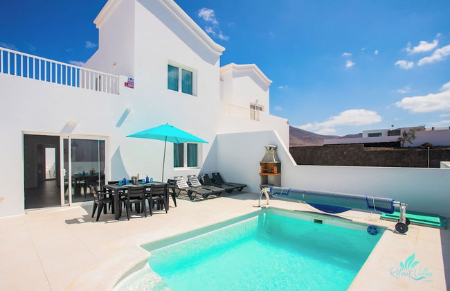 2-bed Villa in Playa Blanca By Retreat Villas - Foto 1