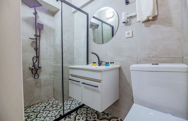 ALI KHAN HOTEL - Photo 24