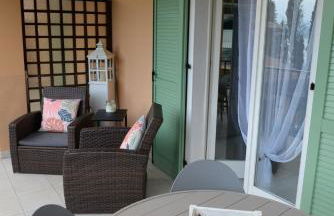 La Verbena a fianco del Vittoriale, vista piscina, 10 minuti a piedi dal lungo lago - Foto 6