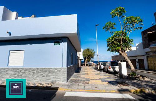 Mara 1 Playa del Burrero junto al mar wifi gratis - Foto 27