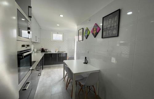 Happy House Barreiro - Foto 27