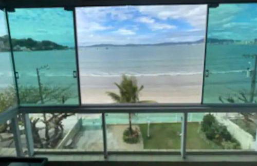 Ap pé na areia itapema frente mar - Foto 25