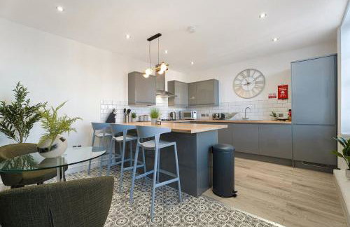 High Spec 2 BBR On High Street Near Shops - Foto 3