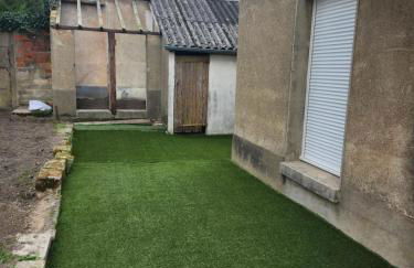 F2 de plein pied avec sauna, jardin et parking privé - proche gare et commerces - Photo 8