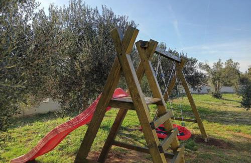 Holiday home with private pool and mini golf Fjaka, Zadar region - Photo 41