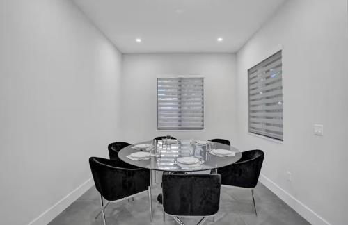 New Construction Villa HotTub Heated Pool Gameroom - Foto 13