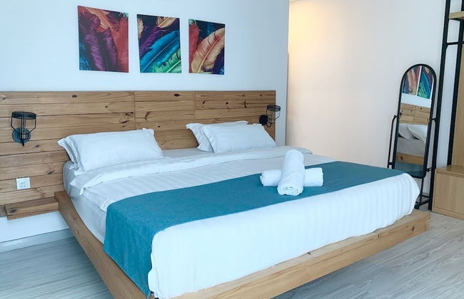 Sunset Seaview Vacation Condos at Infinity Avenue - Foto 46