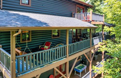 The Holiday Cabin at Lake Lure - Photo 31