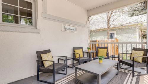 Walk to Dtwn Home with Vintage Charm in Cañon City! - Foto 2