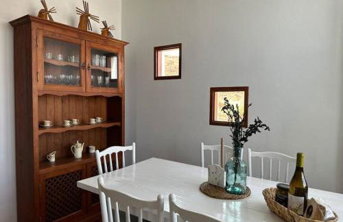 Private villa with pool in the mountains - Photo 10