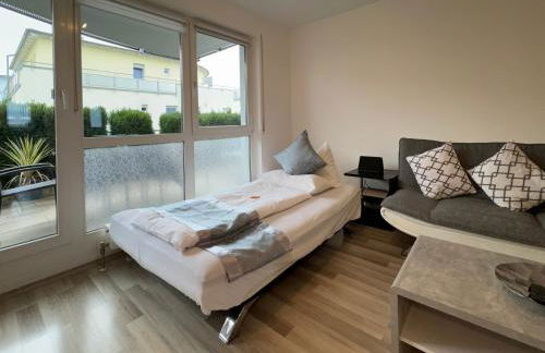 3 Zimmer Apartment in S-Bahn Nähe, 76 qm, max 5 Pers, 30qm Dachterasse, Garage, Internet 1000 MBit - Foto 8