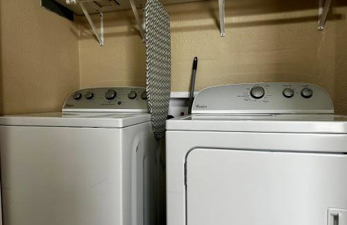 The Rustic @ Paseo de Encinal Drive - Foto 33