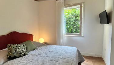 Fascino in Centro with private parking and 2 bedrooms & 2 bathrooms - Photo 5