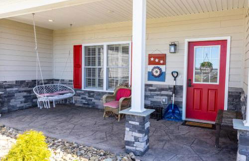 Deep Creek Retreat Hot Tub 85 inchTV all one level - Foto 4